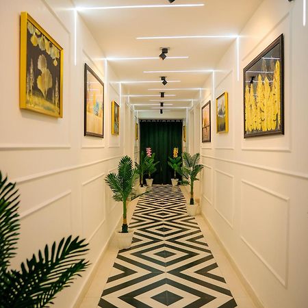 Agrah Stay - Kasa Lusso Stay Faridabad Bagian luar foto