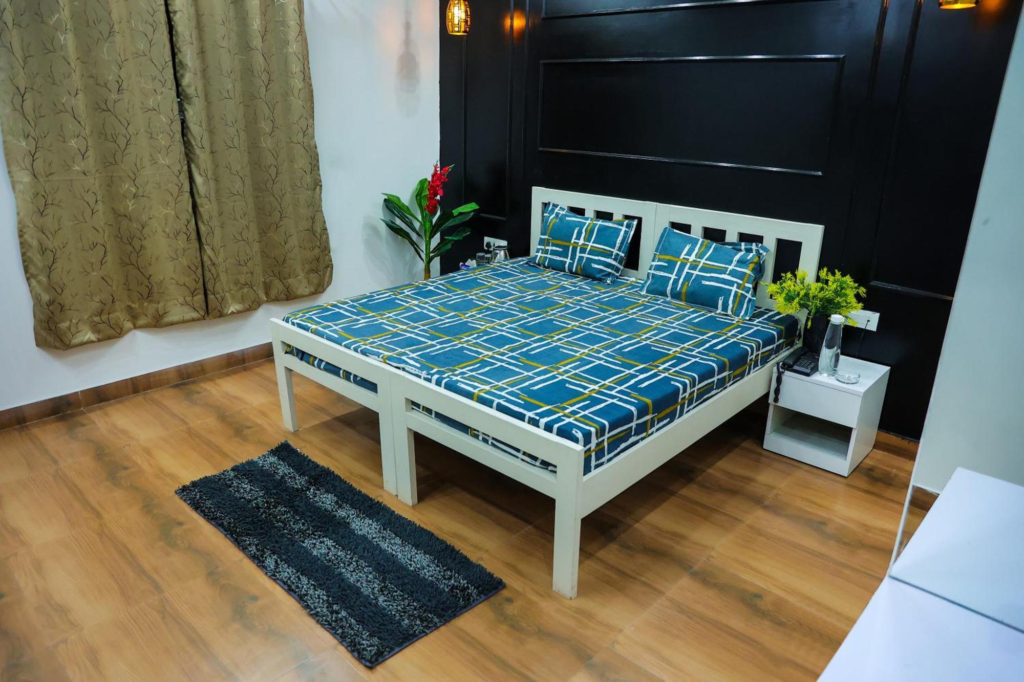 Agrah Stay - Kasa Lusso Stay Faridabad Bagian luar foto